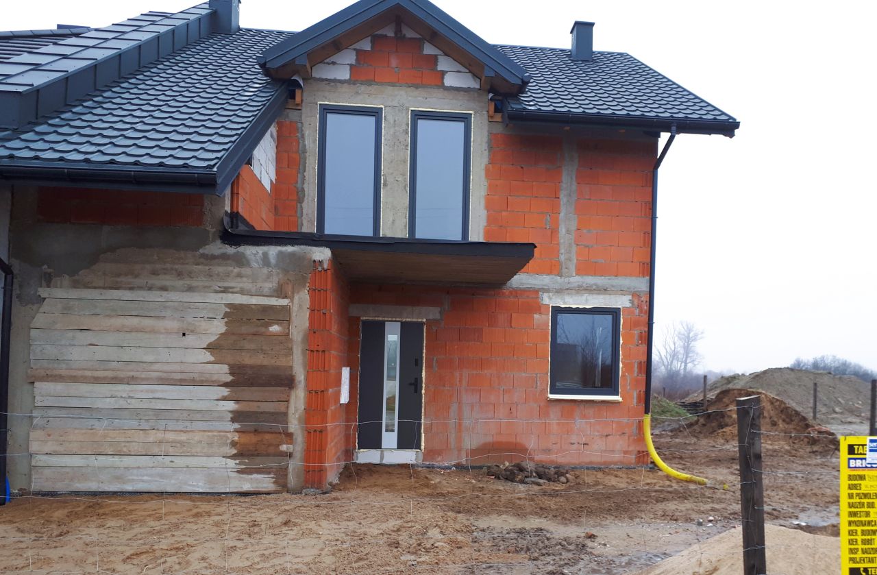 bliźniak, 5 pokoi Mościska, ul. Modrzewiowa. Zdjęcie 2