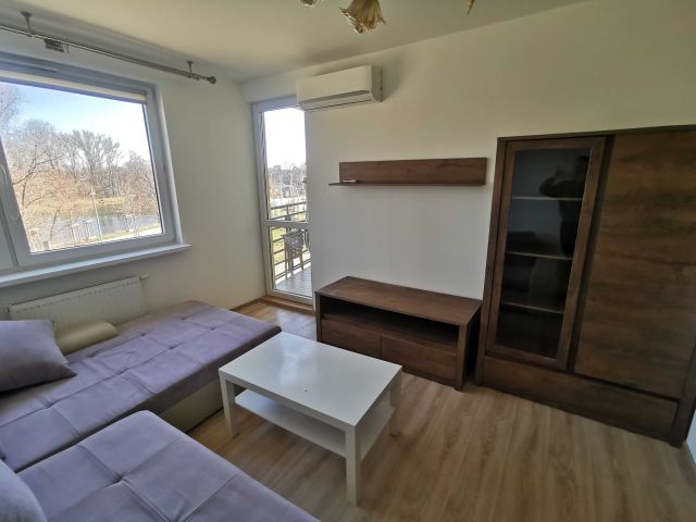 Pokój Wrocław Śródmieście, ul. Szybka. Zdjęcie 1