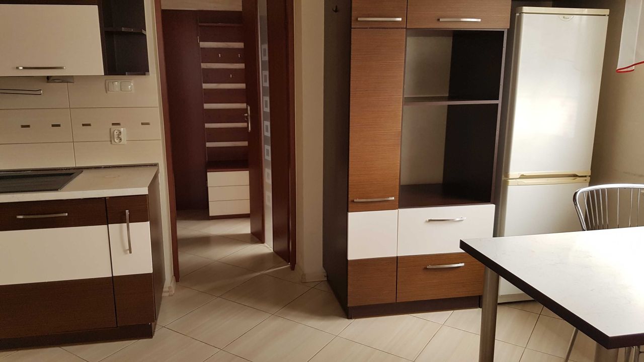 dom wolnostojący, 5 pokoi Cielemęc. Zdjęcie 3