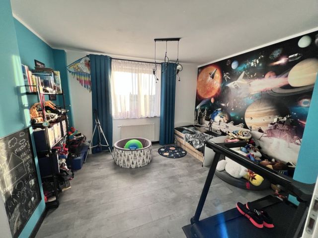 Mieszkanie 4-pokojowe Międzyrzecz, ul. Długa. Zdjęcie 1