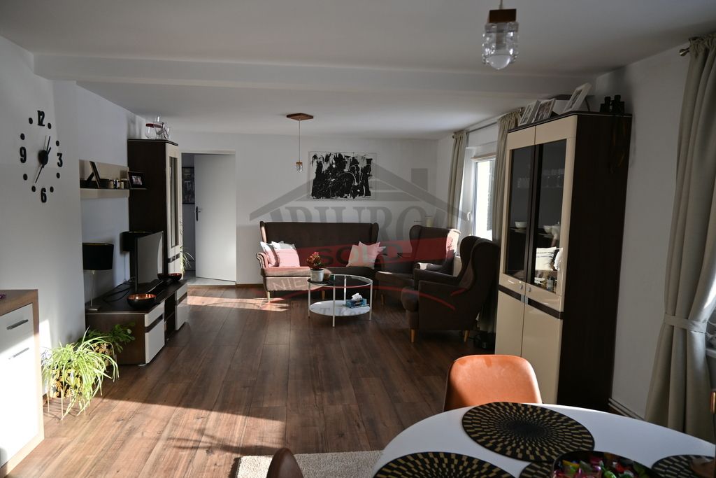 dom wolnostojący, 6 pokoi Biestrzynnik. Zdjęcie 3