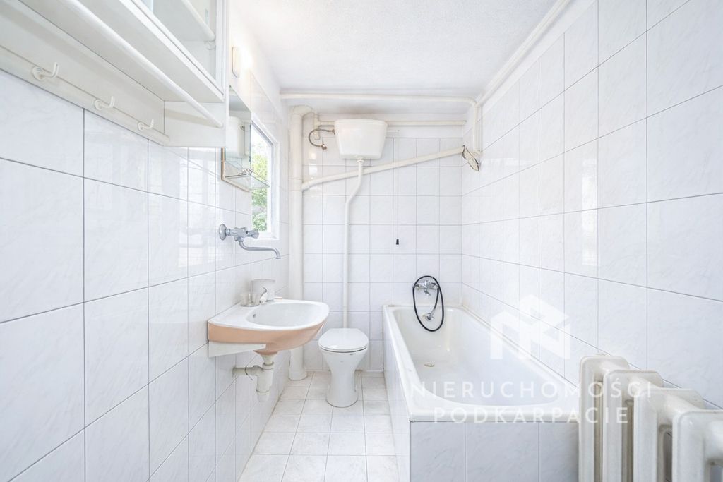 dom wolnostojący, 6 pokoi Borek Stary. Zdjęcie 13