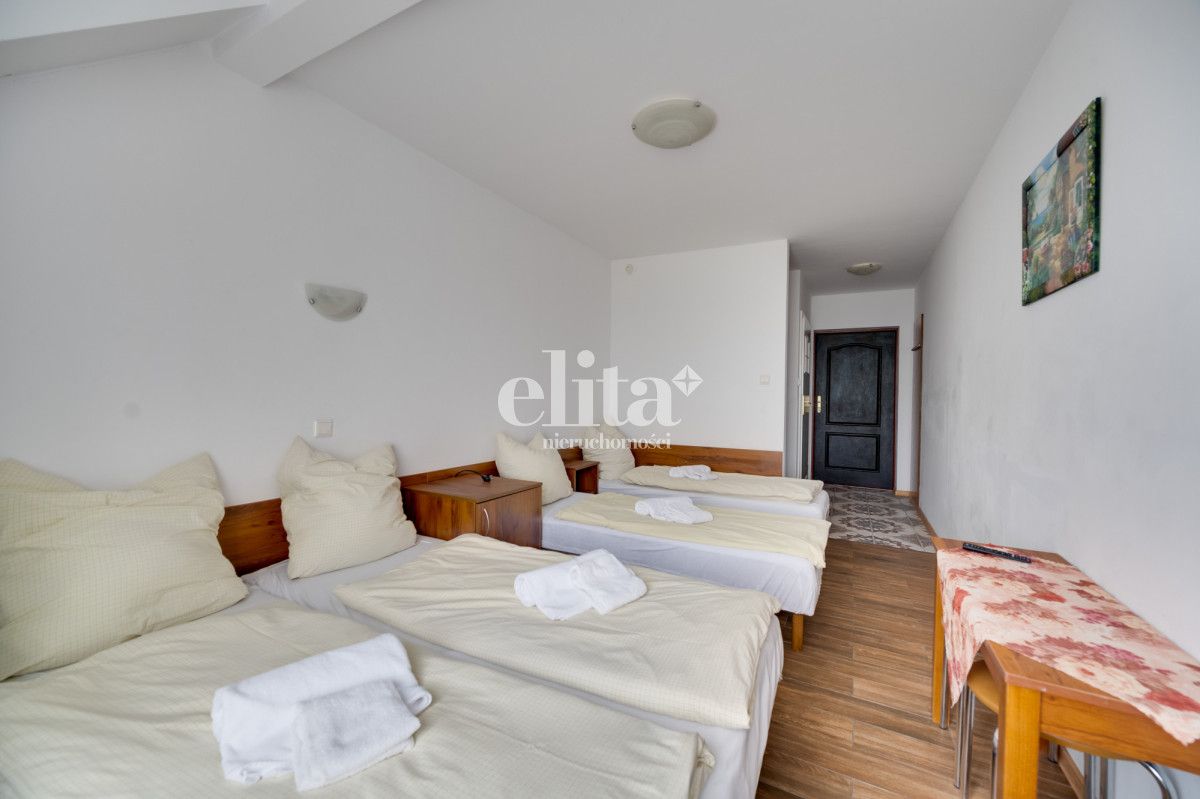 Hotel/pensjonat Łeba, ul. Sienkiewicza. Zdjęcie 12