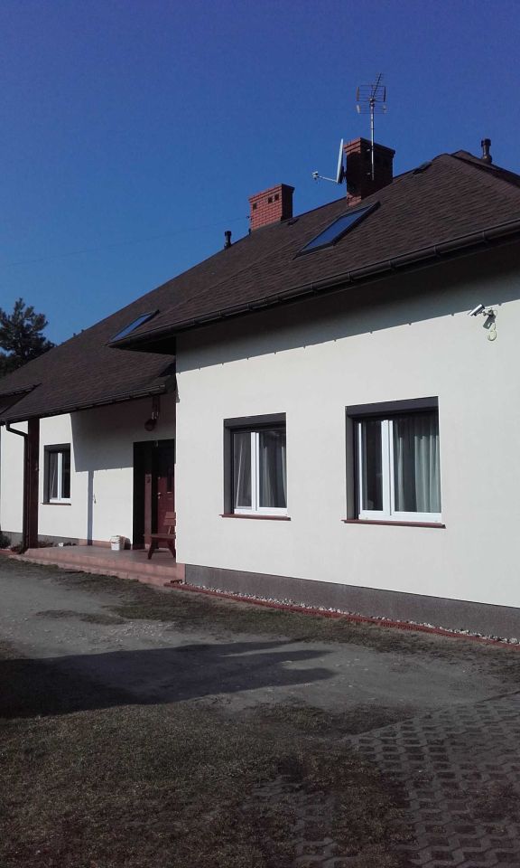 dom wolnostojący Mysłaków, ul. Chopina. Zdjęcie 1