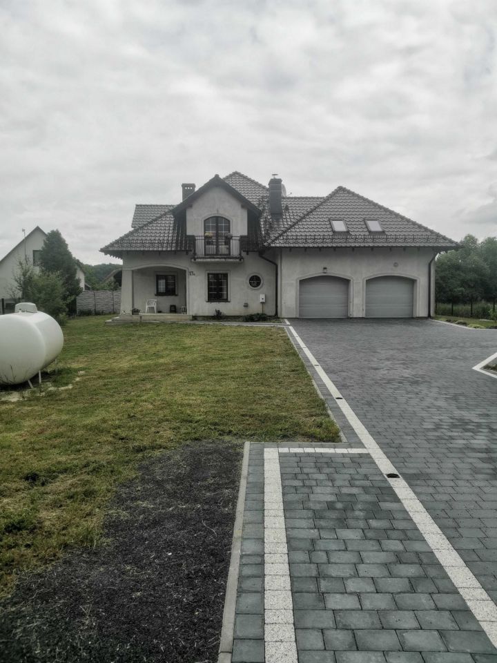 dom wolnostojący Wydrowice