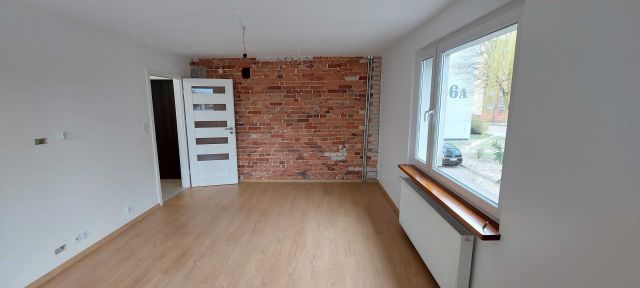 Mieszkanie 1-pokojowe Zelów. Zdjęcie 1