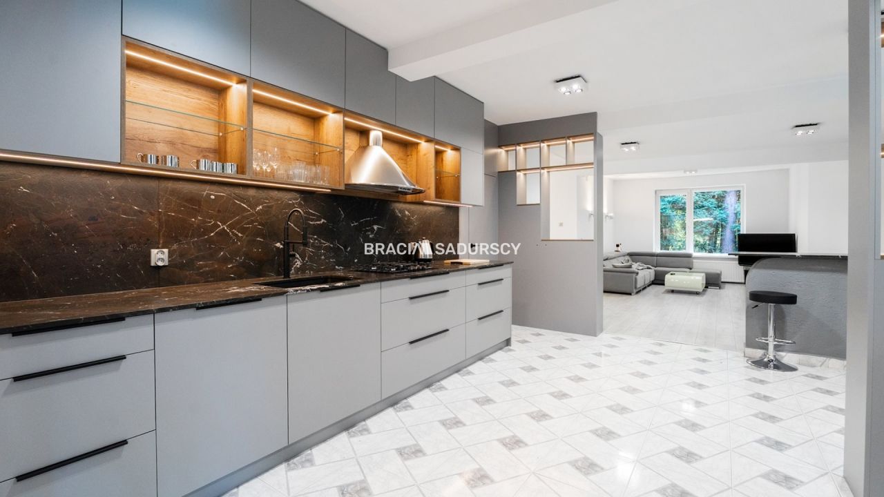 dom wolnostojący, 5 pokoi Kraków Swoszowice, ul. Tadeusza Ważewskiego. Zdjęcie 8