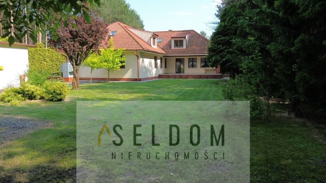 dom wolnostojący, 6 pokoi Licheń Stary. Zdjęcie 4