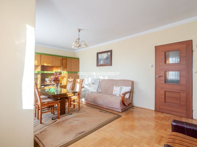 Mieszkanie 3-pokojowe Kraków Czyżyny, os. Dywizjonu 303. Zdjęcie 26