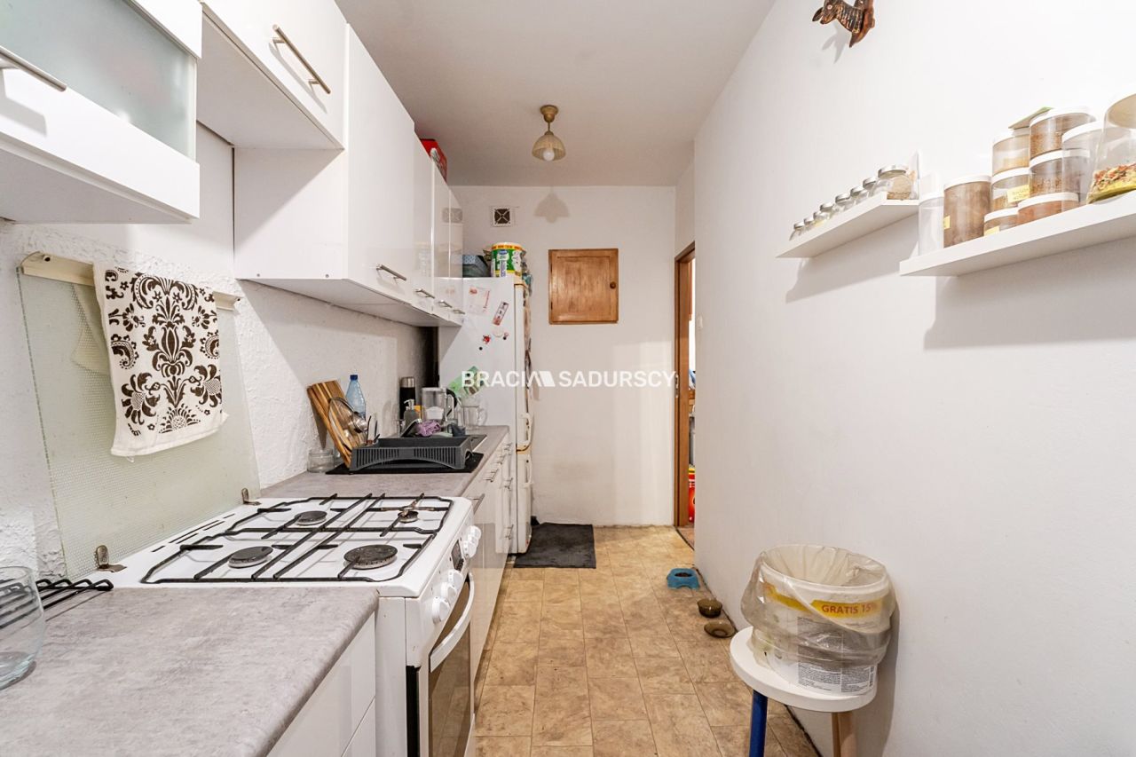 Mieszkanie 2-pokojowe Kraków Czyżyny, os. Dywizjonu 303. Zdjęcie 4