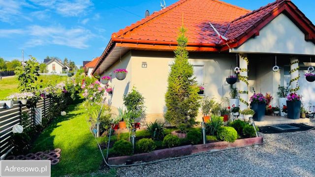 dom wolnostojący, 4 pokoje Kocmyrzów, ul. Nad Potokiem. Zdjęcie 1