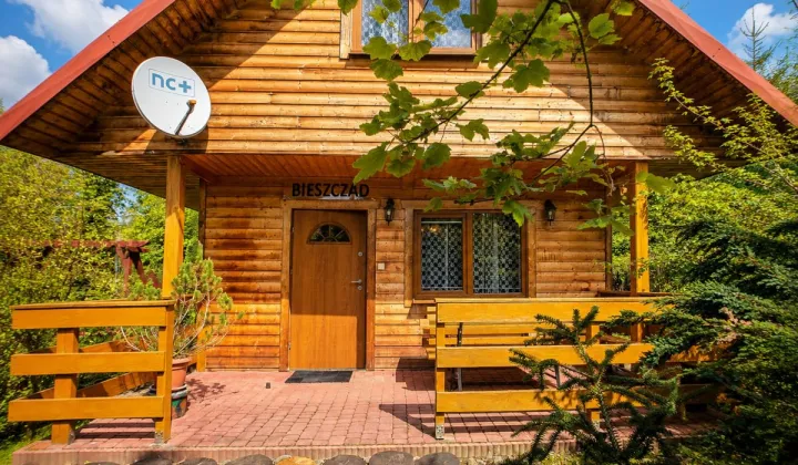 dom wolnostojący, 8 pokoi Szczawne