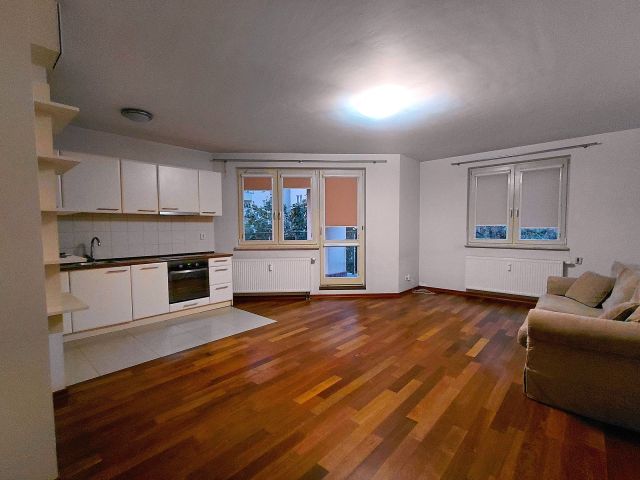 Mieszkanie 5-pokojowe Warszawa Mokotów, ul. Bukowińska. Zdjęcie 1