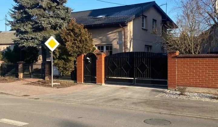 dom wolnostojący Kawnice