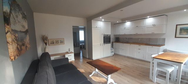 Mieszkanie 3-pokojowe Piotrków Trybunalski Śródmieście, ul. Juliusza Słowackiego. Zdjęcie 1