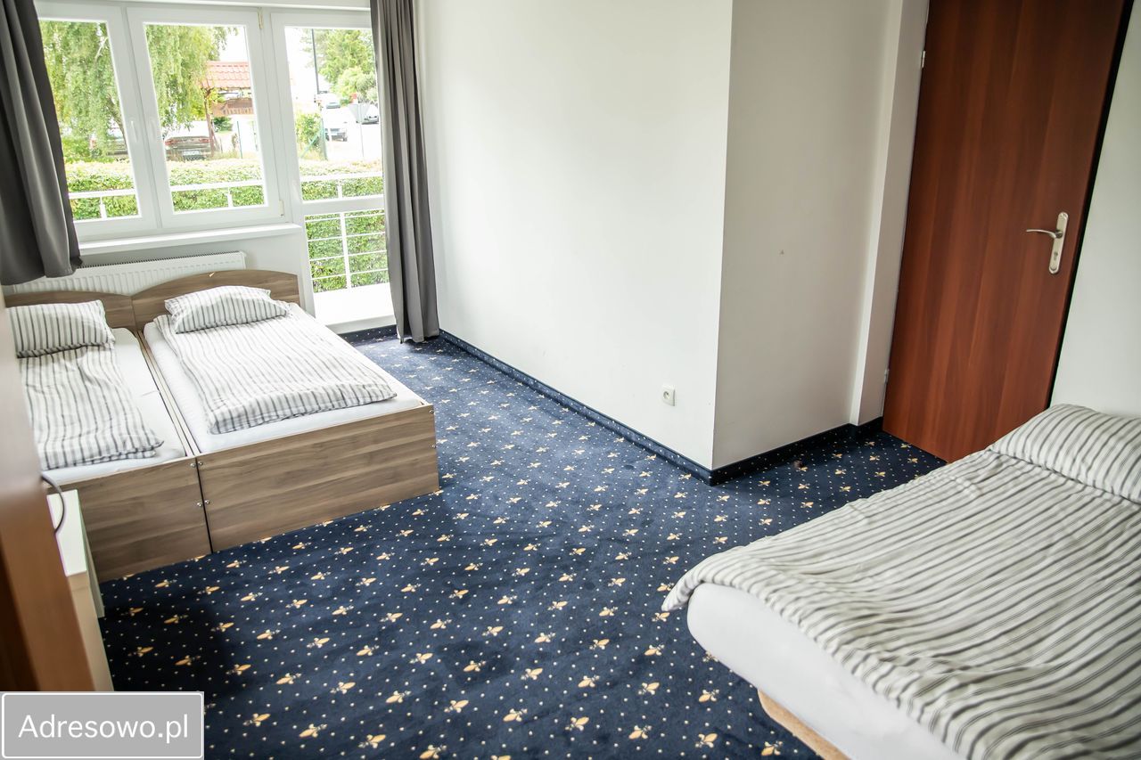 Hotel/pensjonat Jastrzębia Góra, ul. Tomasza Rogali. Zdjęcie 9