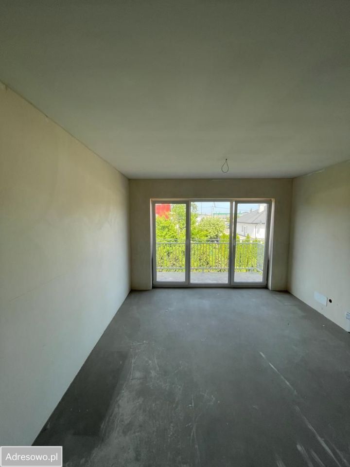 Mieszkanie 4-pokojowe Śliwniki, ul. Józefa Idziora. Zdjęcie 2