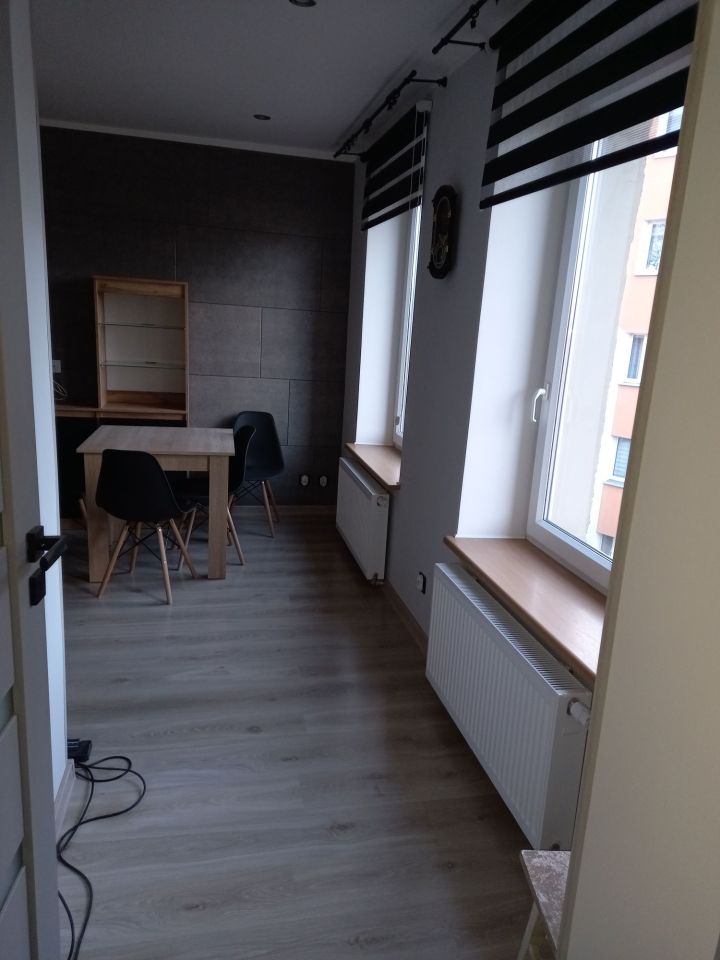 Mieszkanie 1-pokojowe Wałbrzych, ul. gen. Władysława Andersa. Zdjęcie 3