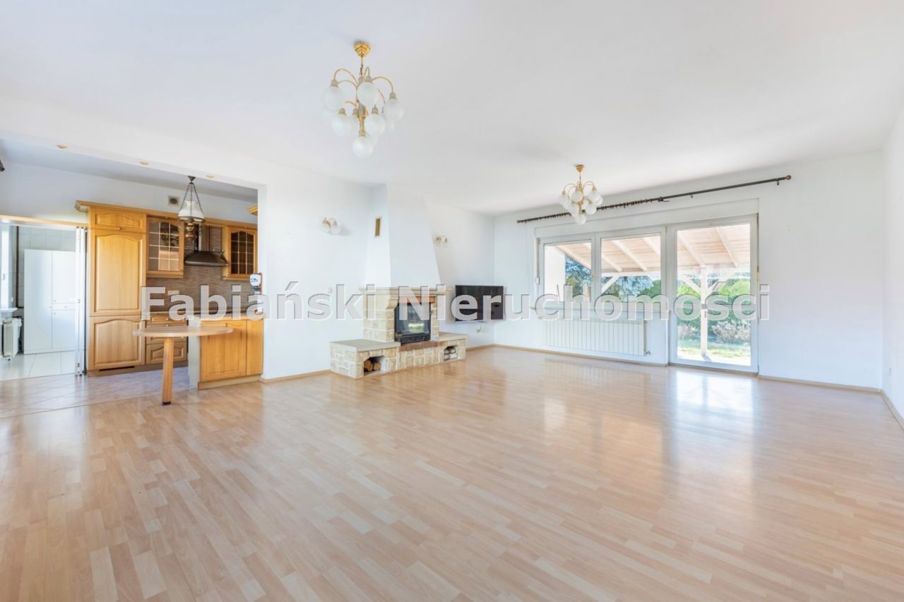 dom wolnostojący, 4 pokoje Skórzewo. Zdjęcie 2