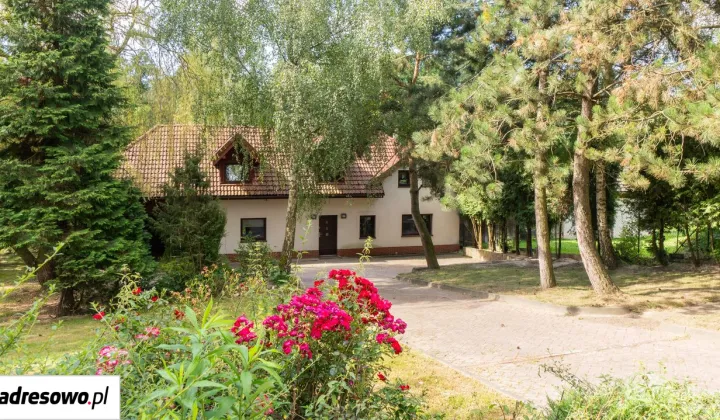 dom wolnostojący, 4 pokoje Burów