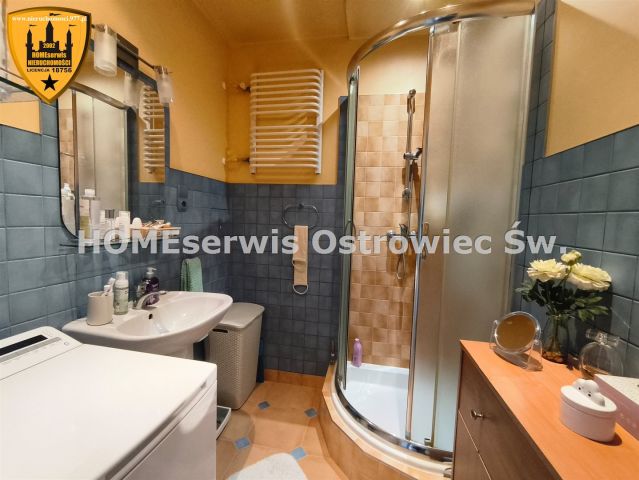 Mieszkanie 4-pokojowe Ostrowiec Świętokrzyski Centrum. Zdjęcie 1