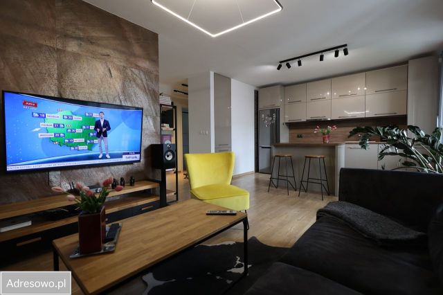 Mieszkanie 3-pokojowe Rzeszów, ul. Staroniwska. Zdjęcie 1