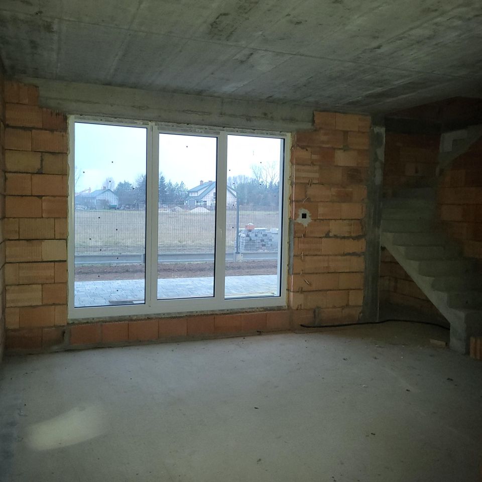 dom szeregowy, 5 pokoi Warszawice. Zdjęcie 9