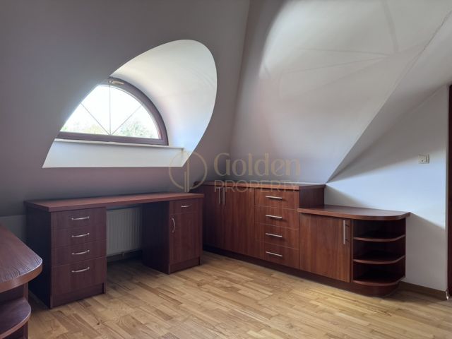 dom wolnostojący, 7 pokoi Chwaszczyno, ul. Wąska. Zdjęcie 17