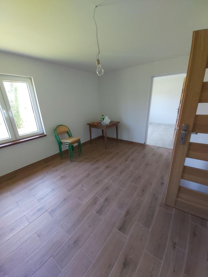 dom wolnostojący, 2 pokoje Szczeglacin. Zdjęcie 6