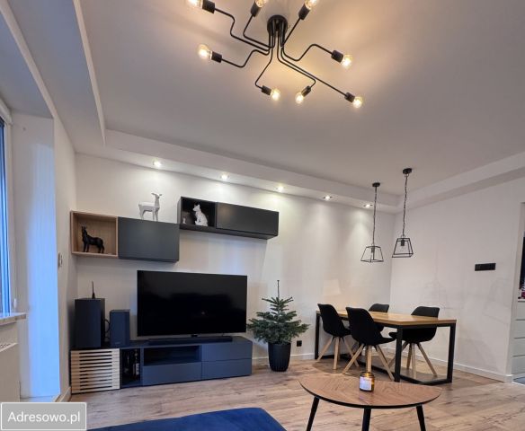 Mieszkanie 3-pokojowe Gdynia Pustki Cisowskie, ul. Chabrowa. Zdjęcie 1