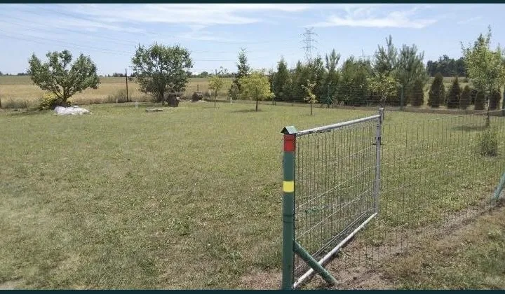 Działka rekreacyjna Komprachcice, ul. Opolska