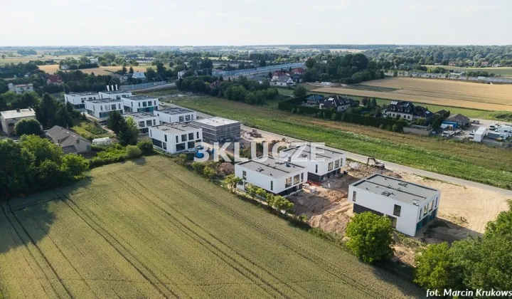 bliźniak, 4 pokoje Marysin