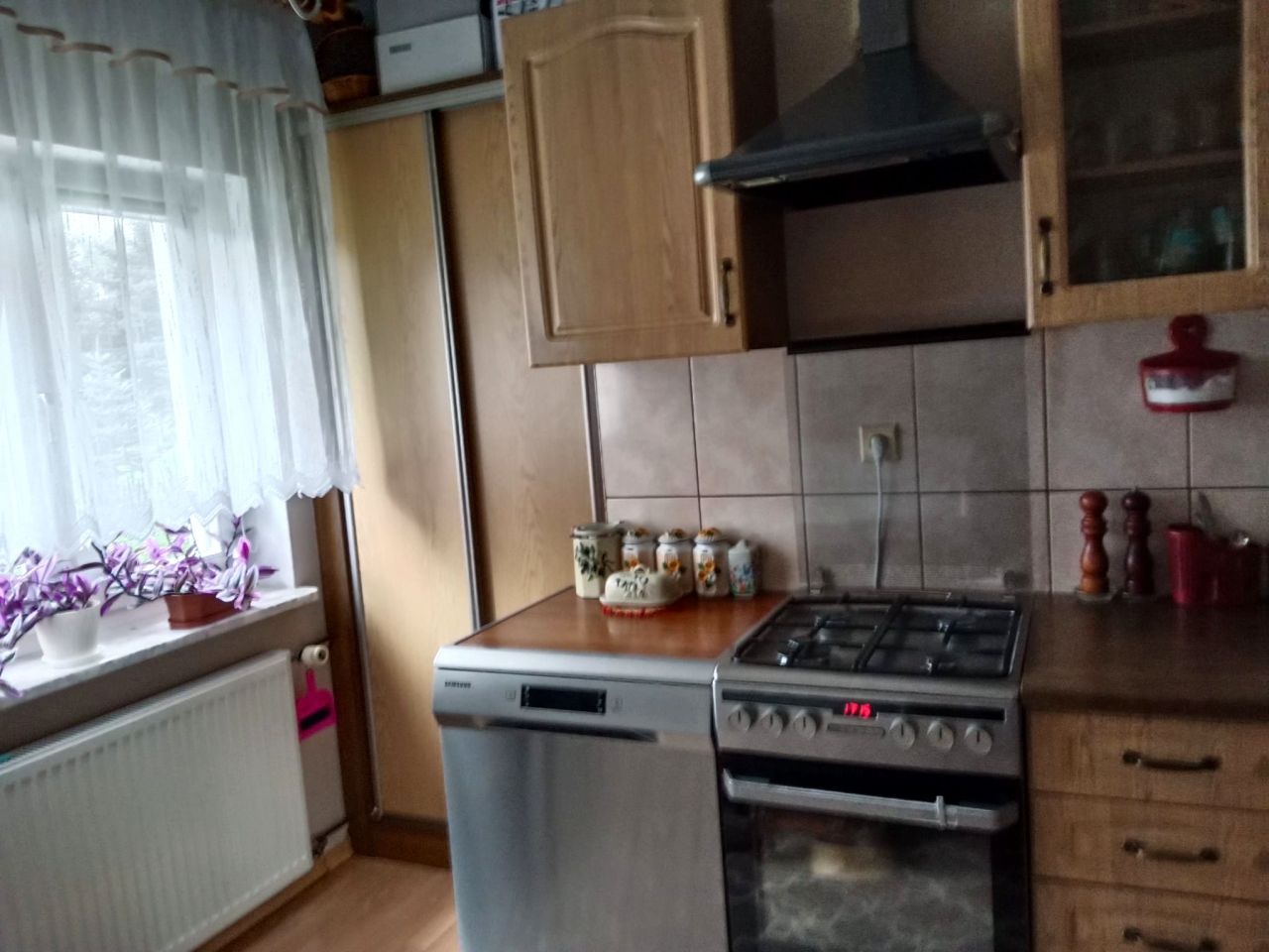 dom wolnostojący, 5 pokoi Tomaszów Lubelski, ul. Stanisława Moniuszki. Zdjęcie 3