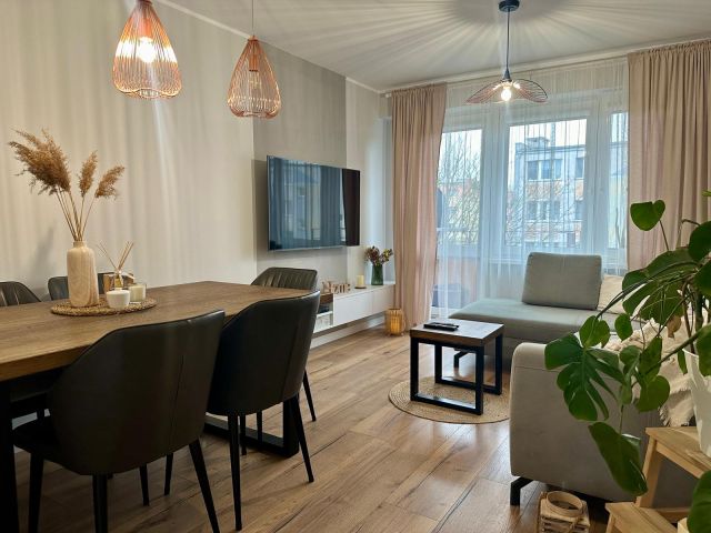 Mieszkanie 3-pokojowe Janikowo, ul. Główna. Zdjęcie 1