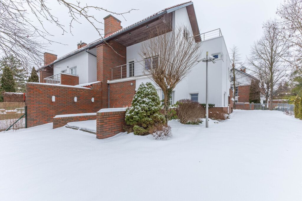 dom szeregowy, 5 pokoi Bielawa, ul. Warszawska. Zdjęcie 1