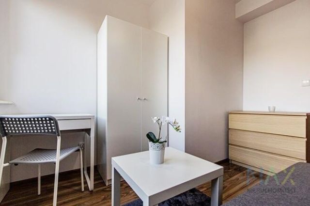 Mieszkanie 4-pokojowe Kraków, ul. gen. Jakuba Jasińskiego. Zdjęcie 3