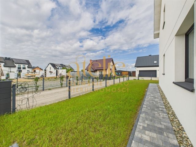 Mieszkanie 3-pokojowe Kębłowo. Zdjęcie 2