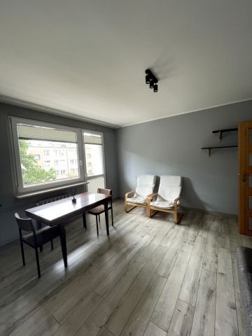 Mieszkanie 3-pokojowe Kraków, os. Przy Arce. Zdjęcie 1