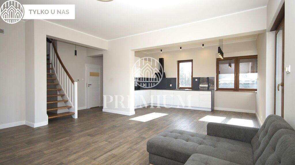 dom wolnostojący, 4 pokoje Jarużyn. Zdjęcie 3