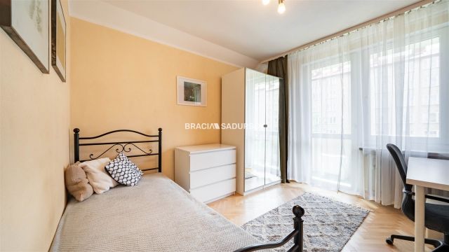 Mieszkanie 4-pokojowe Kraków Krowodrza, ul. Krowoderskich Zuchów. Zdjęcie 19