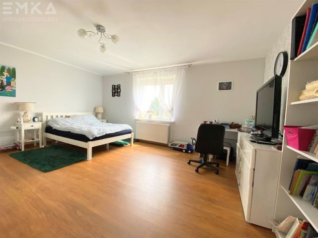 dom wolnostojący, 5 pokoi Sierosław. Zdjęcie 11