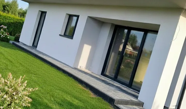 dom wolnostojący, 4 pokoje Żabia Wola, Aromatyczna