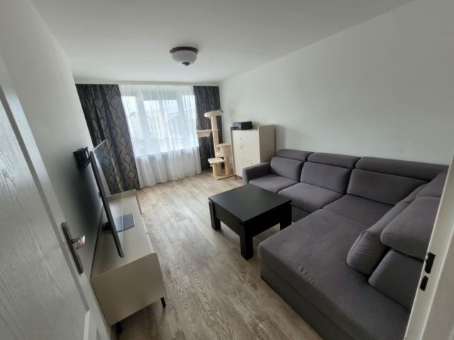 Mieszkanie 3-pokojowe Zielona Góra Centrum, ul. Powstańców Warszawy. Zdjęcie 1