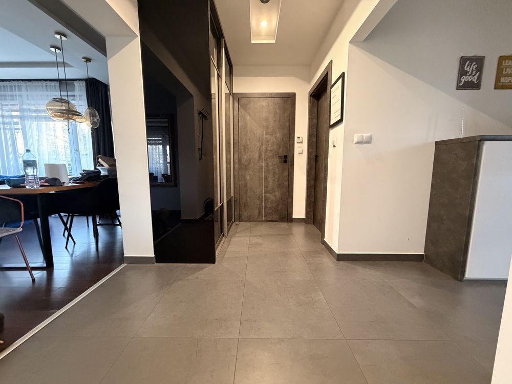 Mieszkanie 3-pokojowe Zakrzowiec. Zdjęcie 6