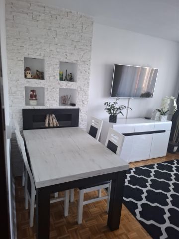 Mieszkanie 3-pokojowe Radom Ustronie, ul. Osiedlowa. Zdjęcie 1