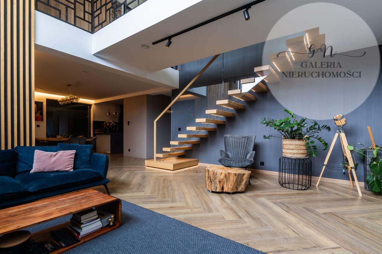 dom wolnostojący, 5 pokoi Zwierzewo. Zdjęcie 1