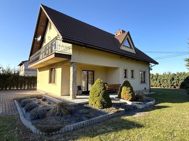 dom wolnostojący, 4 pokoje Mszanka. Zdjęcie 1