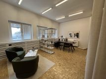 Biuro Poznań Ogrody, ul. Samuela Lindego