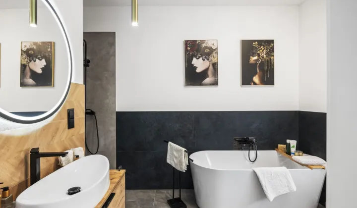 dom wolnostojący, 4 pokoje Małujowice, Małujowice