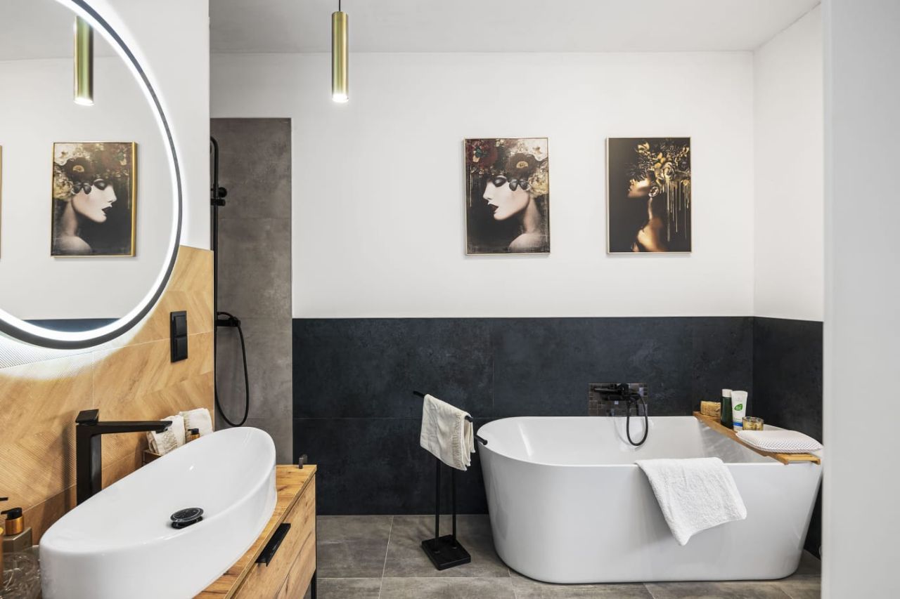 dom wolnostojący, 4 pokoje Małujowice, Małujowice. Zdjęcie 1